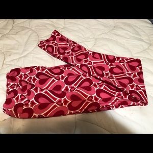 Luluroe red heart leggings